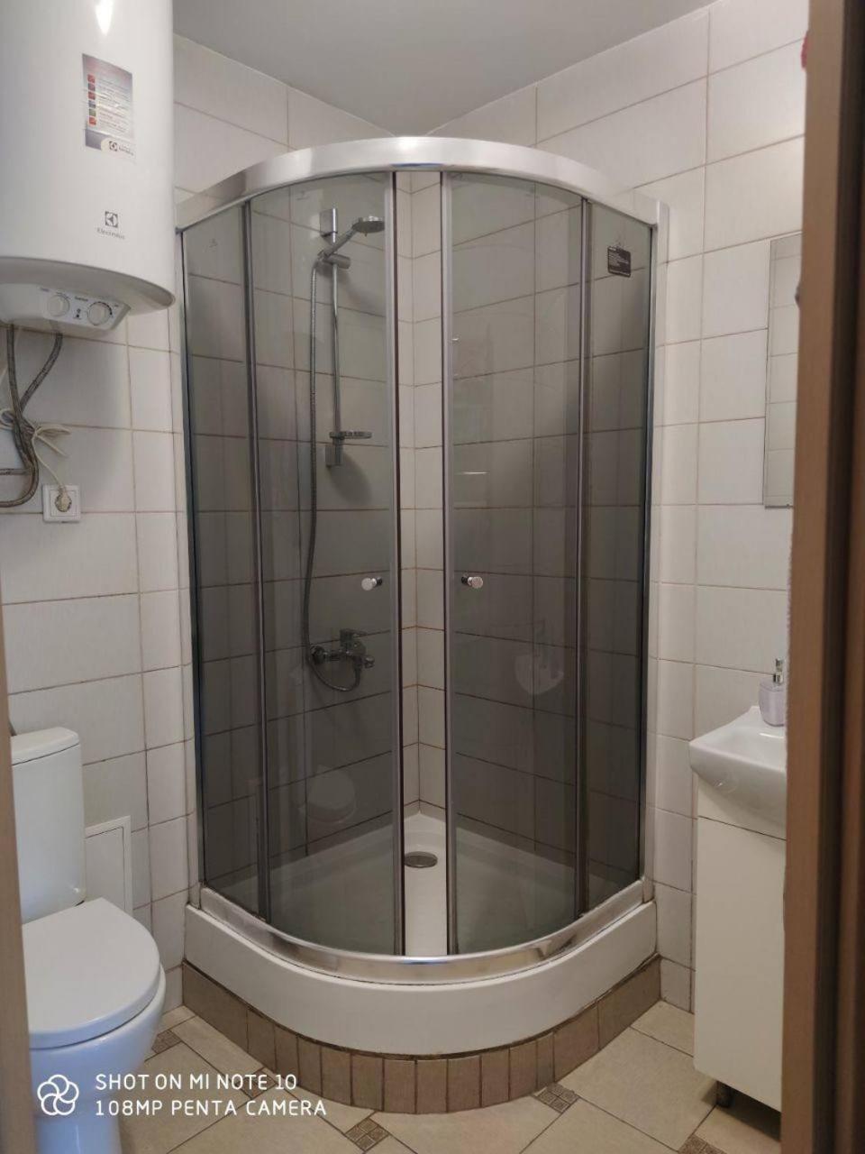 Квартира У Львові Біля Залізничного Вокзалу На Вулиці Марка Вовчка 8 Exterior photo
